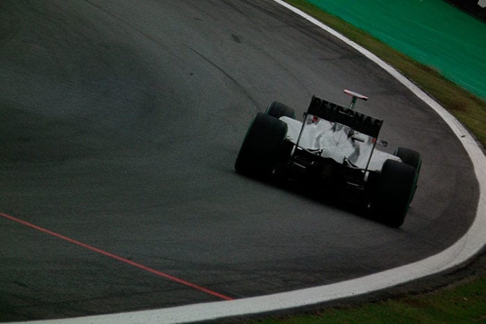 F1-2010-FOTO-joao-schubert-120