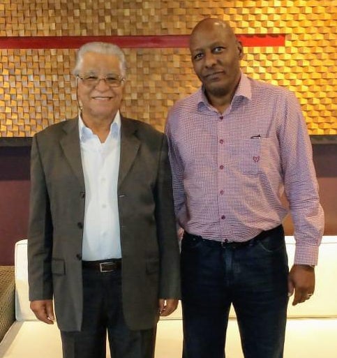 O bispo Wilson Ribeiro e Sérgio Félix durante almoço na Chimarron 1 O bispo Wilson Ribeiro e Sérgio Félix durante almoço na Chimarron