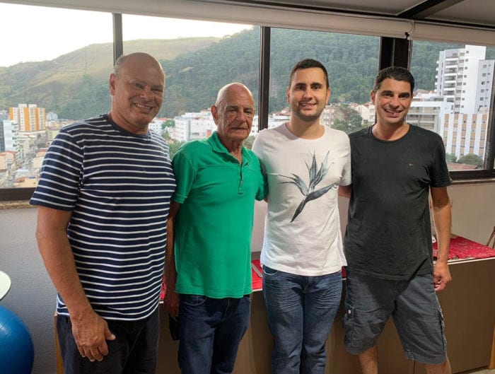 Aniversariante desta terça-feira, Darcy Ferreira da Silva antecipou a comemoração dos 80 anos com almoço dominical ao lado dos filhos Cláudio, Lucas e Bráulio Ferreira da Silva 1 Aniversariante desta terça-feira, Darcy Ferreira da Silva antecipou a comemoração dos 80 anos com almoço dominical ao lado dos filhos Cláudio, Lucas e Bráulio Ferreira da Silva