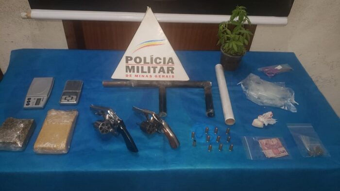 Drogas e armas são apreendidas em bairros da Zona Norte em curto intervalo 2 Droga no Parque das águas divulgação