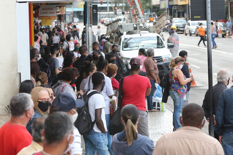 Usuários temem risco de contágio em ônibus lotados de JF 1 Transporte público fernando priamo 7