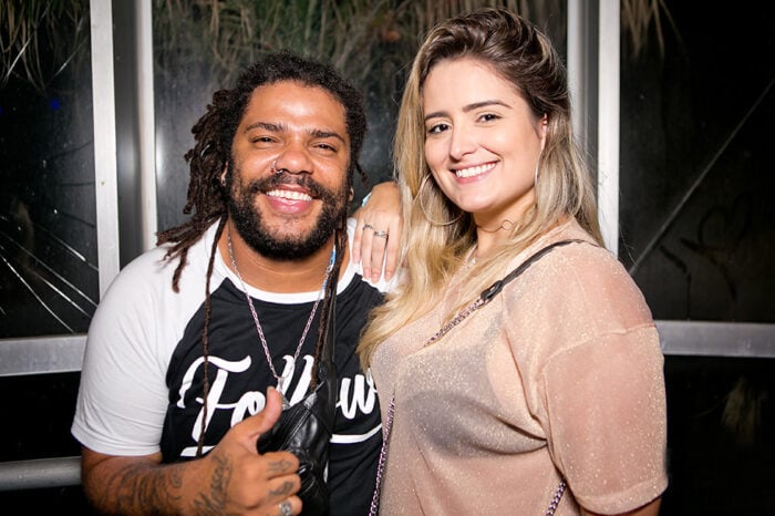 O vocalista da banda Onze 20, Vitin e Tatah Fávero 1 O vocalista da banda Onze 20, Vitin e Tatah Fávero Foto: Wanderson Monteiro