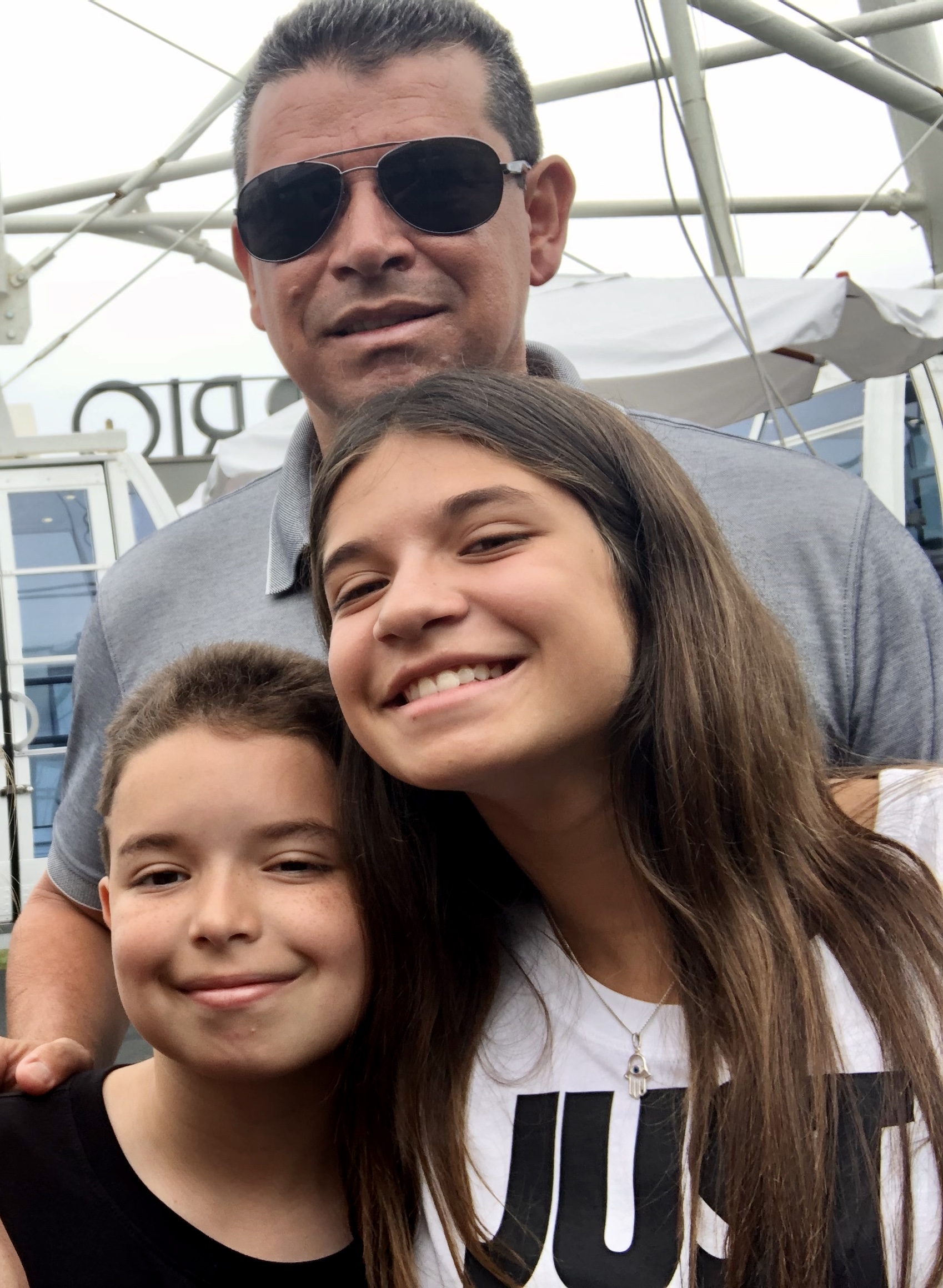 Marcelo Henrique Marques Lopes e filhos, Maria Eduarda Leite Lopes e Pedro Henrique Leite Lopes