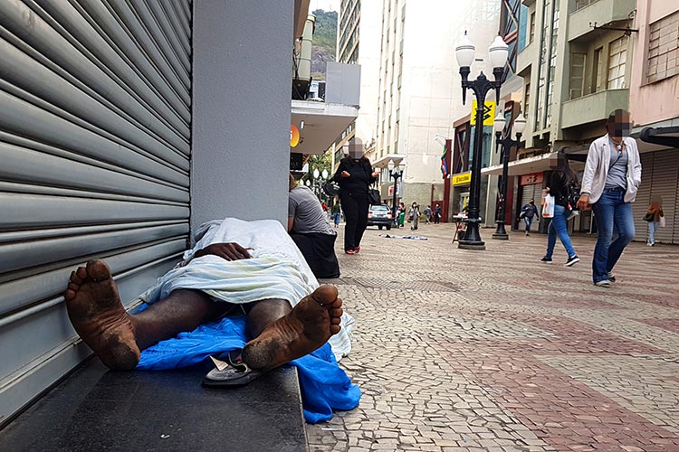 Pessoas em situação de rua fernando priamo 11