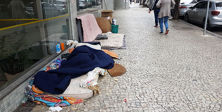 Pessoas em situação de rua fernando priamo 7