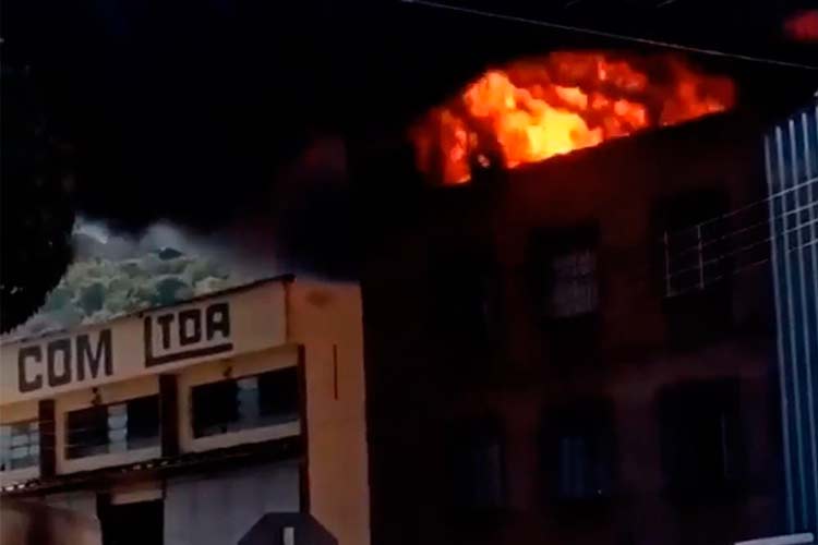 incendio distribuição de alimento