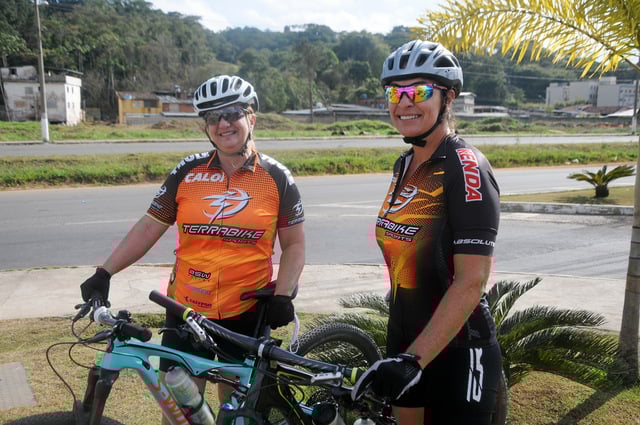 AOT_6922 Mônica Bellini e Alessandra Aguiar