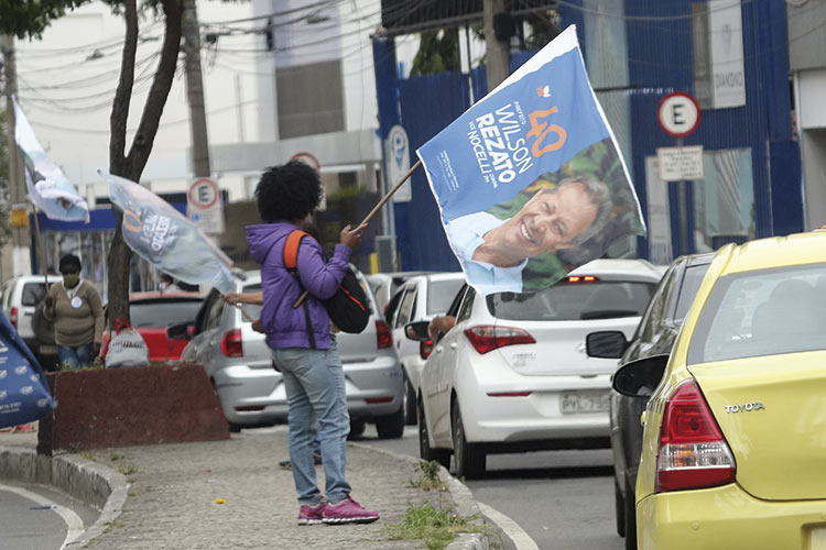 Campanha nas ruas se concentra em áreas centrais de Juiz de Fora 2 Propagandas fernando priamo 5