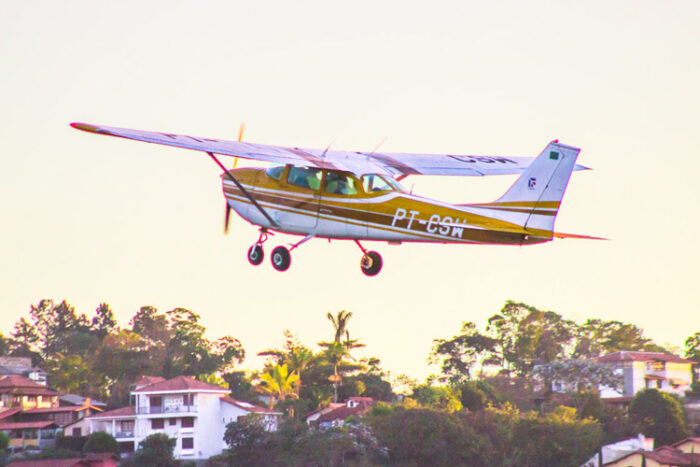 Aeroclube de Juiz de Fora realiza voo panorâmico solidário 1 aero