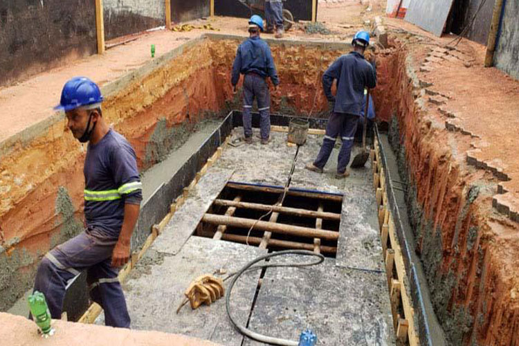 Cesama inicia etapa da obra de desvio de adutora na Avenida Itamar Franco 1 cesama