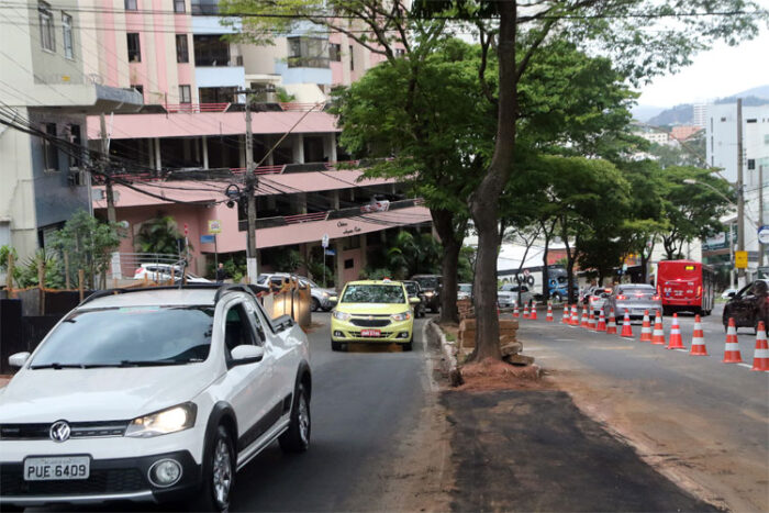 Etapa de desvio de adutora começa com alteração no tráfego na Itamar Franco 1 obra2