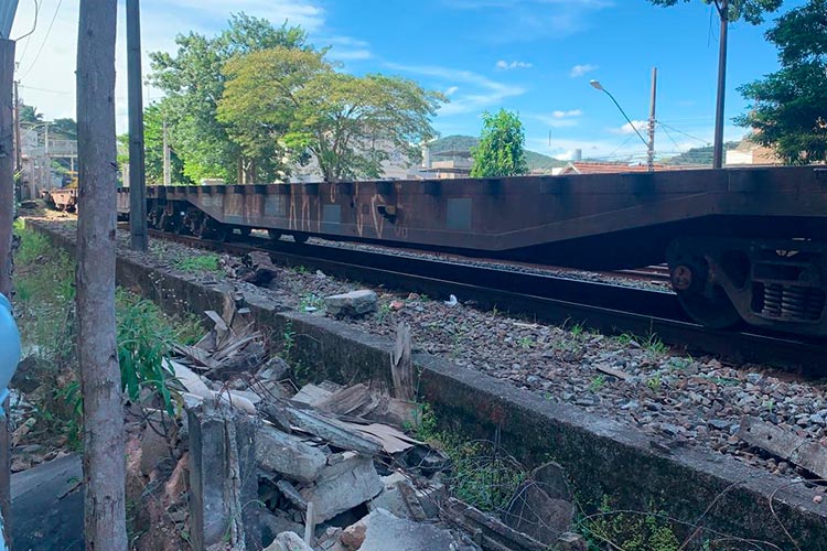 atropelamento trem moinho by bombeiros