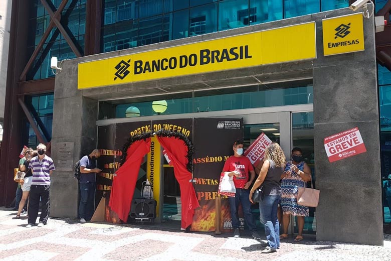 Funcionários do Banco do Brasil manifestam no Calçadão 1 manifestação bb by fernando priamo