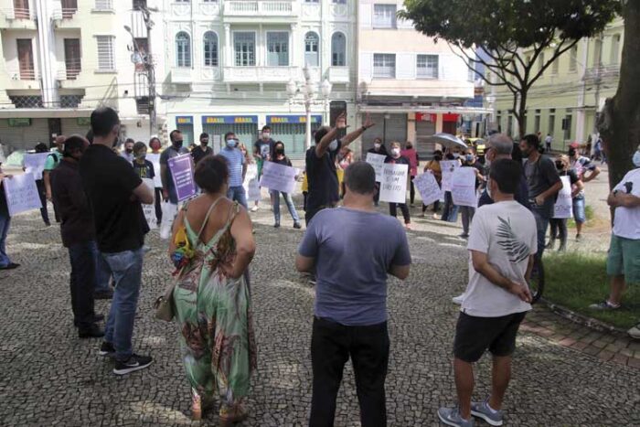 manifestação contra lockdown fernando priamo