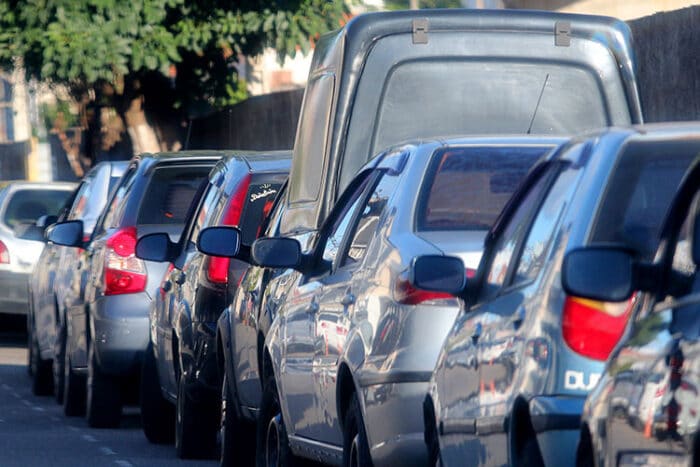 carros transito fernando priamo