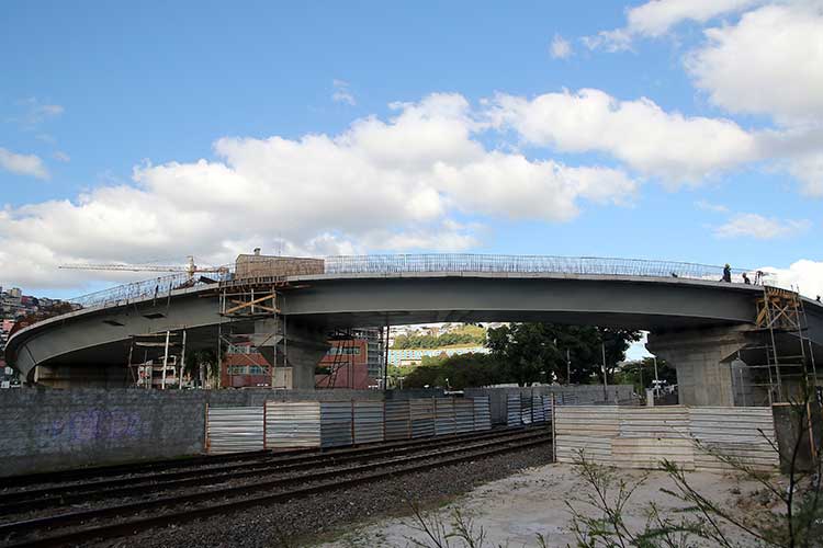 viaduto helio fadel juiz de fora by fernando priamo