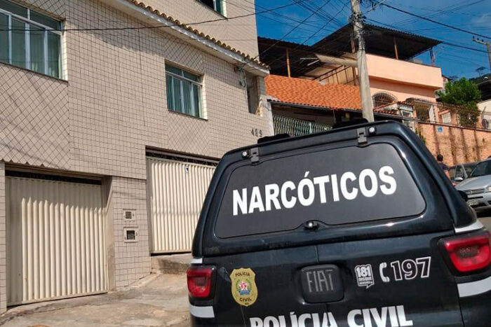 Polícia Civil prende três suspeitos por tráfico no Monte Castelo 1 policia civil drogas