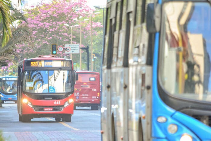 Câmara adia votação de subsídio para transporte coletivo em Juiz de Fora 1 jessica pereira onibus transporte coletivo