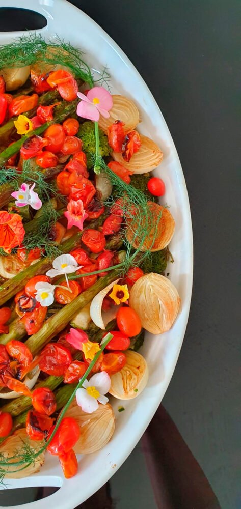 salada com flores