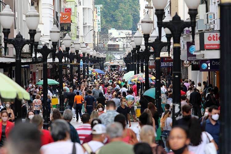 movimento centro juiz de fora covi coronavirus rua by fernando priamo