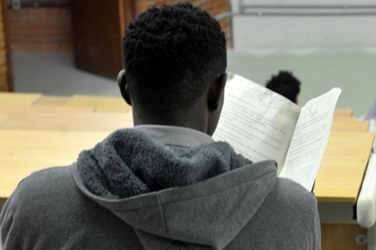 Estudo mostra relação entre estudantes negros nas escolas públicas e particulares de Juiz de Fora