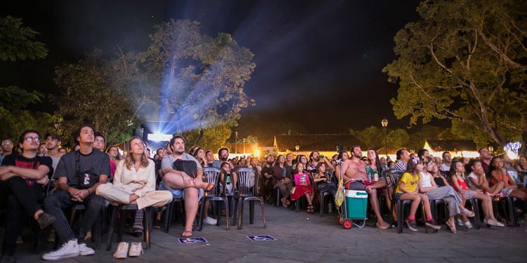 CINE COPASA NA PRAÇA credito Netun Lima Universo Producaodestacada