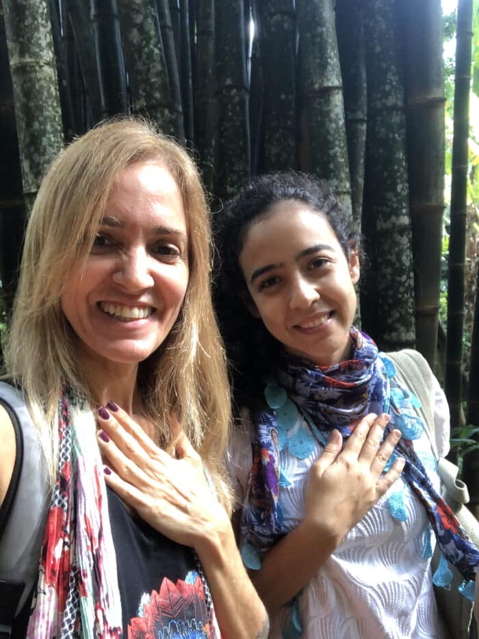  Lara Navarro e Nina Mukani falam no retiro de yoga e meditação no Seminário da Floresta