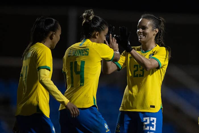 seleção brasileira feminina vence a hungria