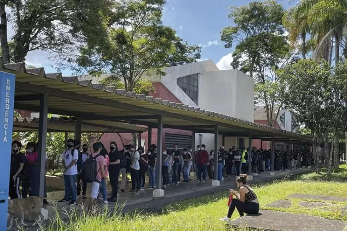 UFJF 8 Volta aulas Betta Mazocoli