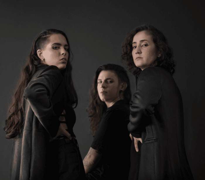 Inoutside lança 'Dare the night', primeiro disco do trio 1 Inoutside 2 foto Caique Cahon