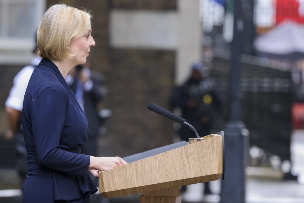 primeira ministra reino unido by fotos publicas Andrew Parsons No 10 Downing Street e1666276573446