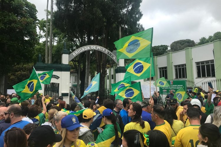 manifestacao intervencao felipe couri