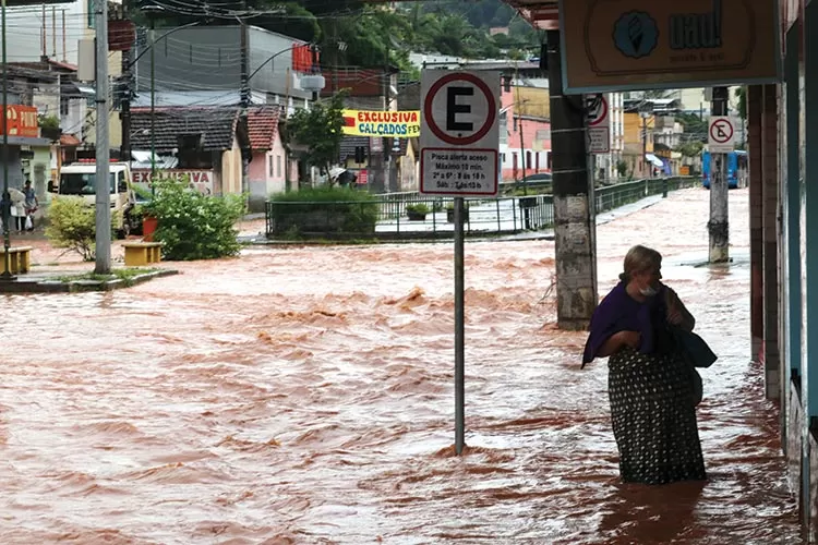 alagamento-santa-luzia---felipe-couri