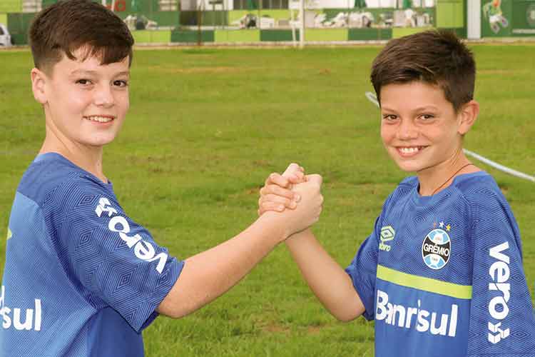 irmaos gremio felipe couri