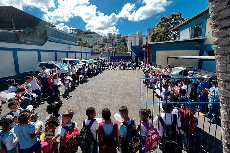 Escolas têm dia tranquilo, mas com menos alunos 1 ESCOLAS Dilermando Martins Credito Jane Braga