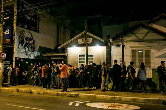 Quintou!: noites de quinta movimentam a cidade há décadas 3 QUINTA RiseTogether Divulgacao