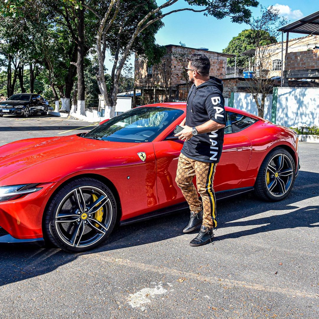 Aloísio compra Ferrari Roma (Foto: Internet)