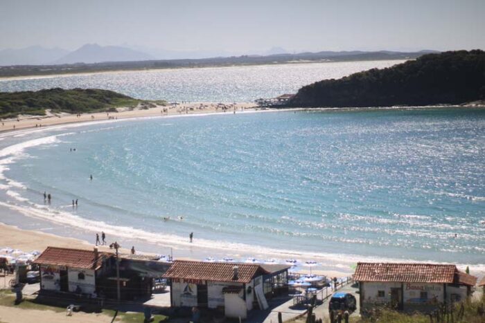 praia das conchas e morro do vigia