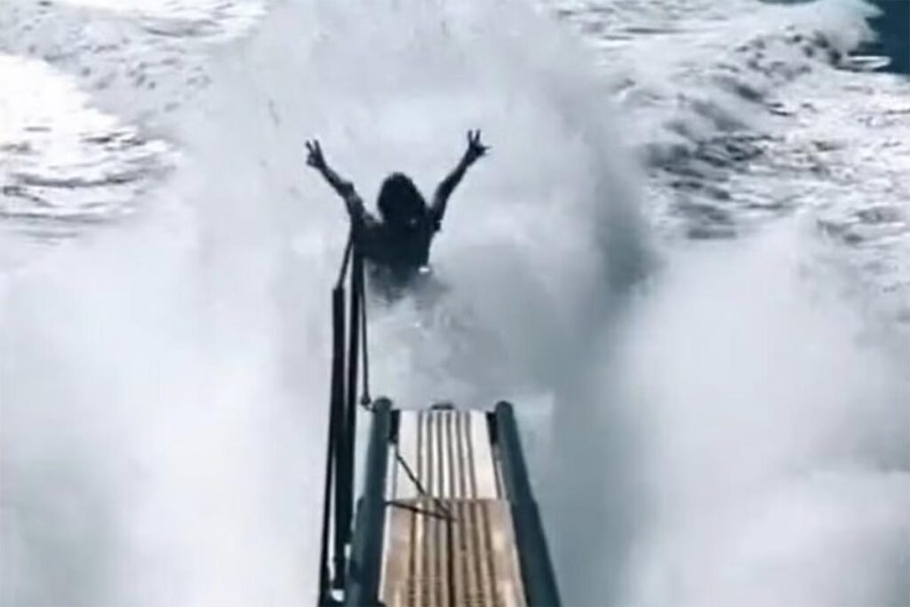 boatjumpingchallenge