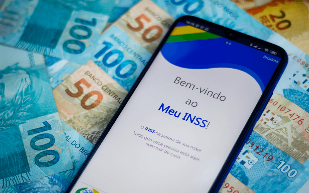 Brasileiros com aposentadoria acima de 1 salário mínimo não recebem em junho