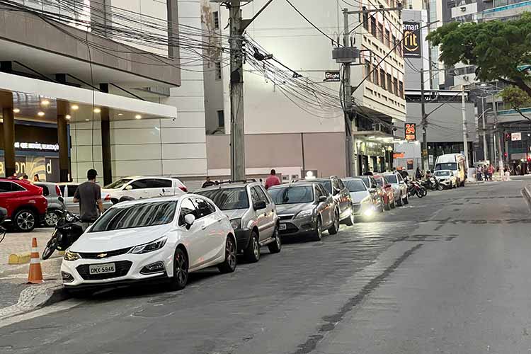 VAGAS ESTACIONAMENTO ITAMAR FRANCO Felipe Couri 5