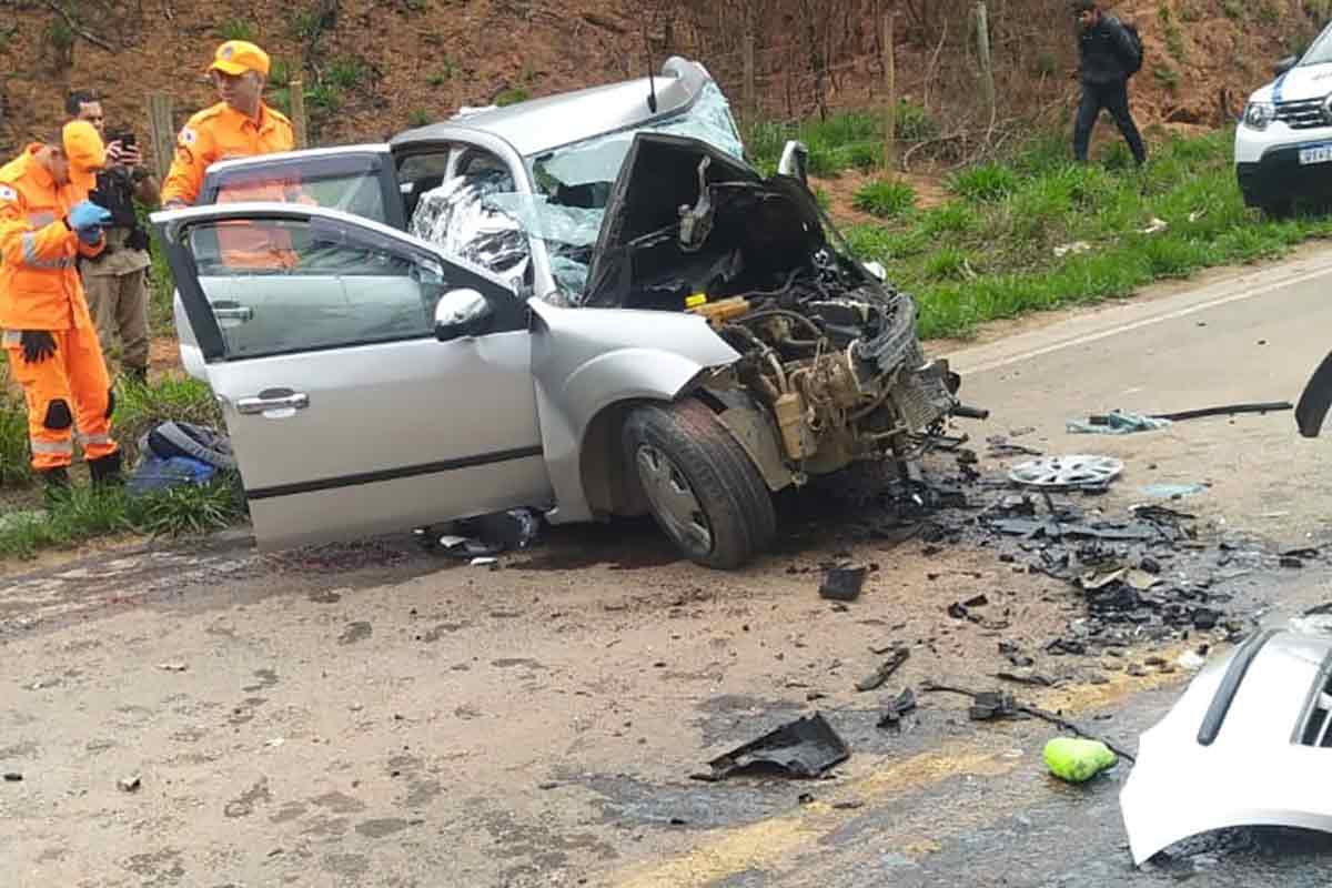 acidente mg 133 divulgacao corpo de bombeiros