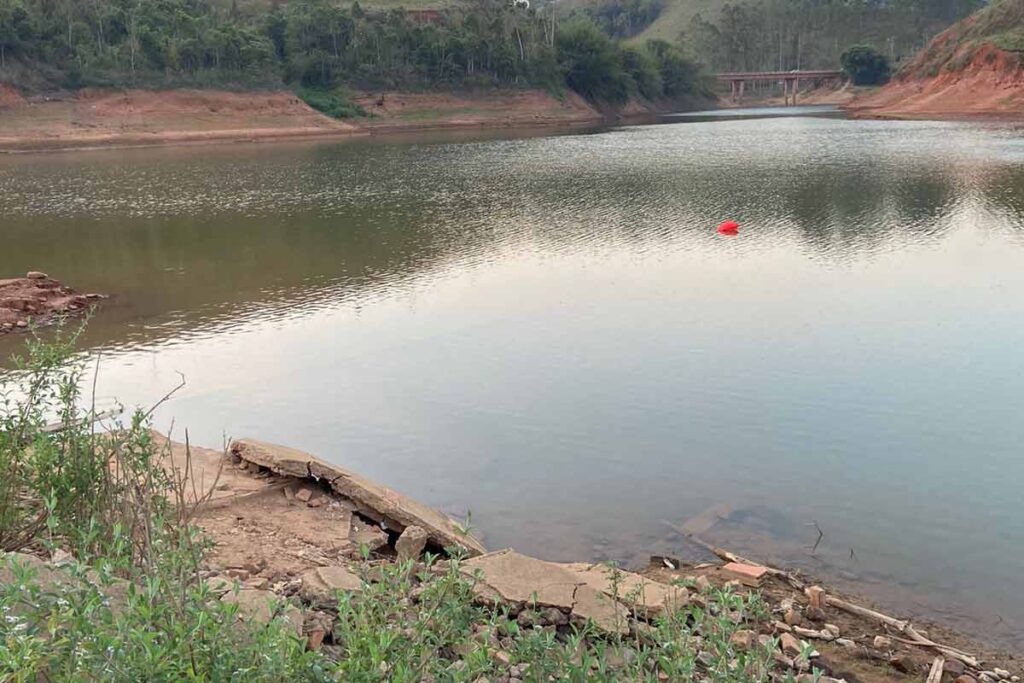 afogamento dores de paraibuna divulgacao corpo de bombeiros