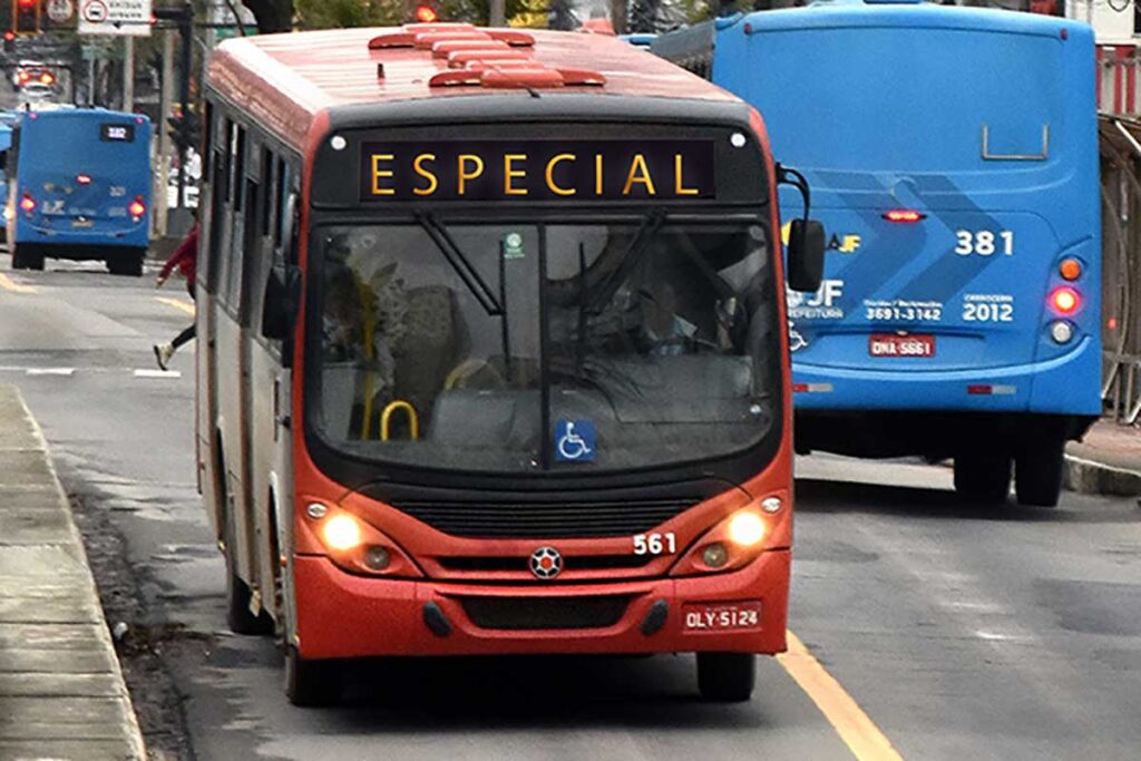 Ônibus extra é disponibilizado para o Torneio Leiteiro de Filgueiras