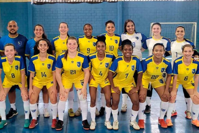 Futsal feminino Bom Pastor Fernanda Ildefonso 2