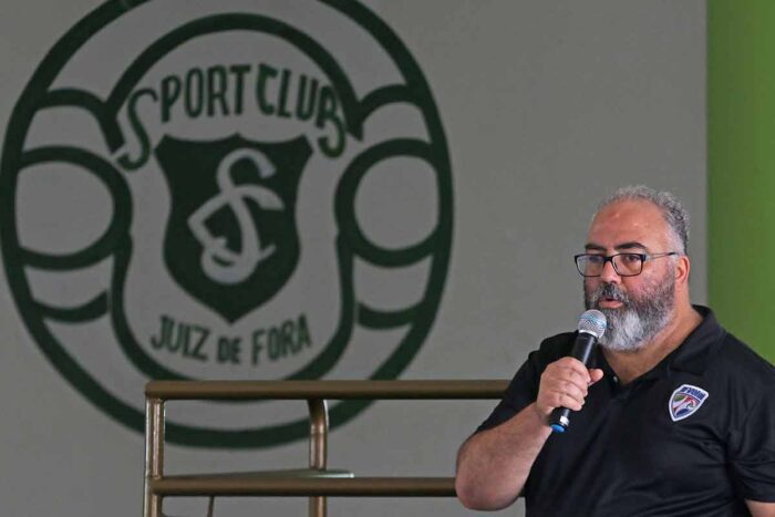 Heglison Toledo diretor do JF Volei Leonardo Costa