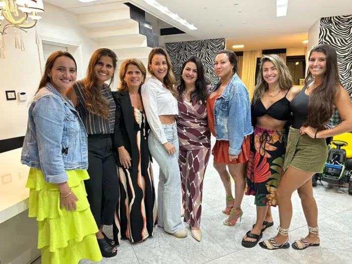 Marina Mello Fernanda Di Biase Renata Barbosa Marina pandilha Natalia Amoroso Esteves Rose Braga Fernanda Barbosa Carolina de Biase 201023 enviada ela Giglia