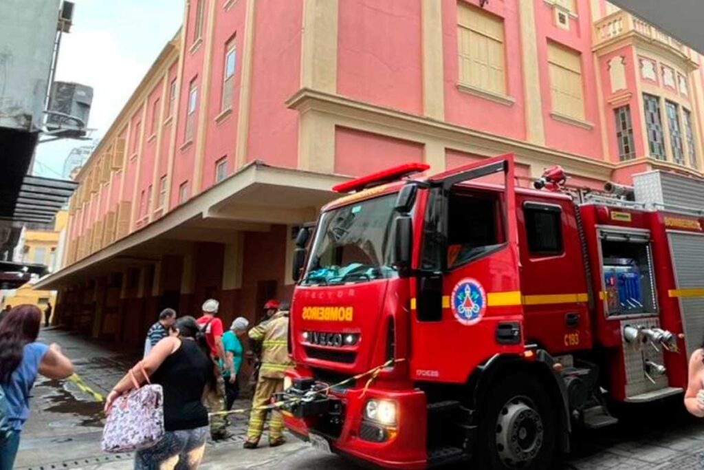 incendio cine theatro central foto pamela costa