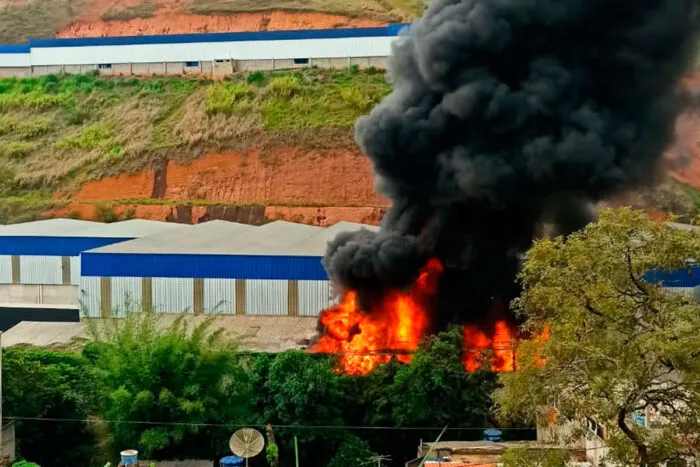 incêndio em ubá