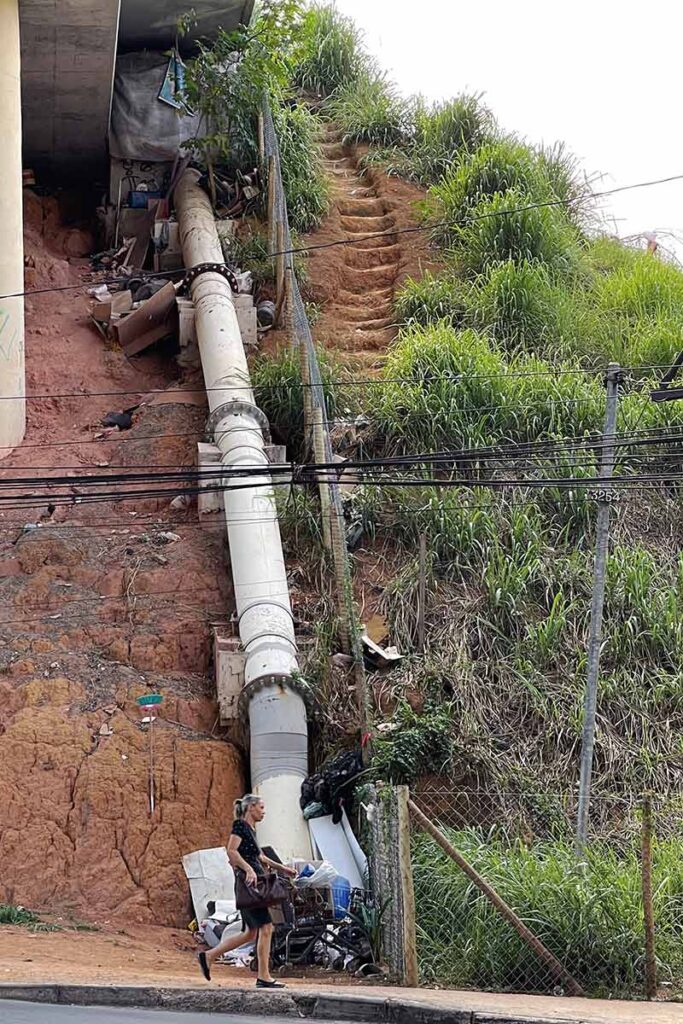 MORADIAS-VULNERÁVEIS---VIADUTO-ITAMAR-FRANCO---Felipe-Couri